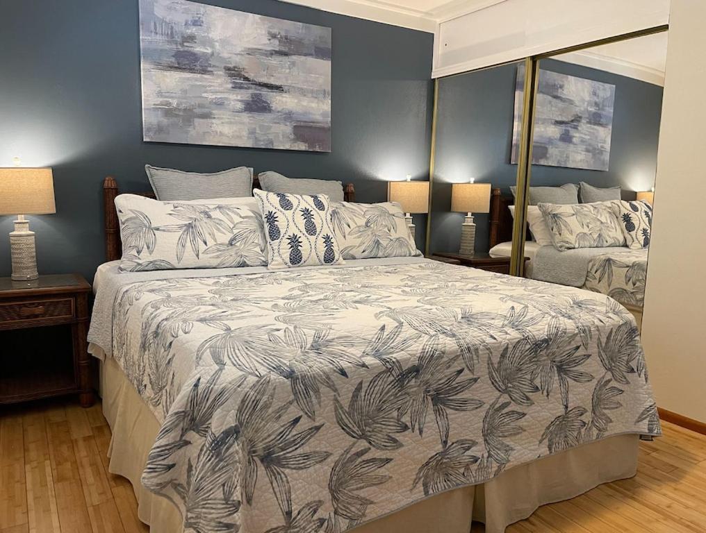 Molokai Island Retreat With Beautiful Ocean Views And Pool - Newly Remodeled! Apartment Ualapue Exterior foto