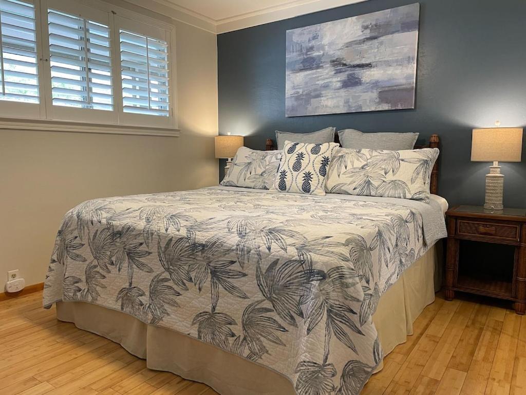 Molokai Island Retreat With Beautiful Ocean Views And Pool - Newly Remodeled! Apartment Ualapue Exterior foto